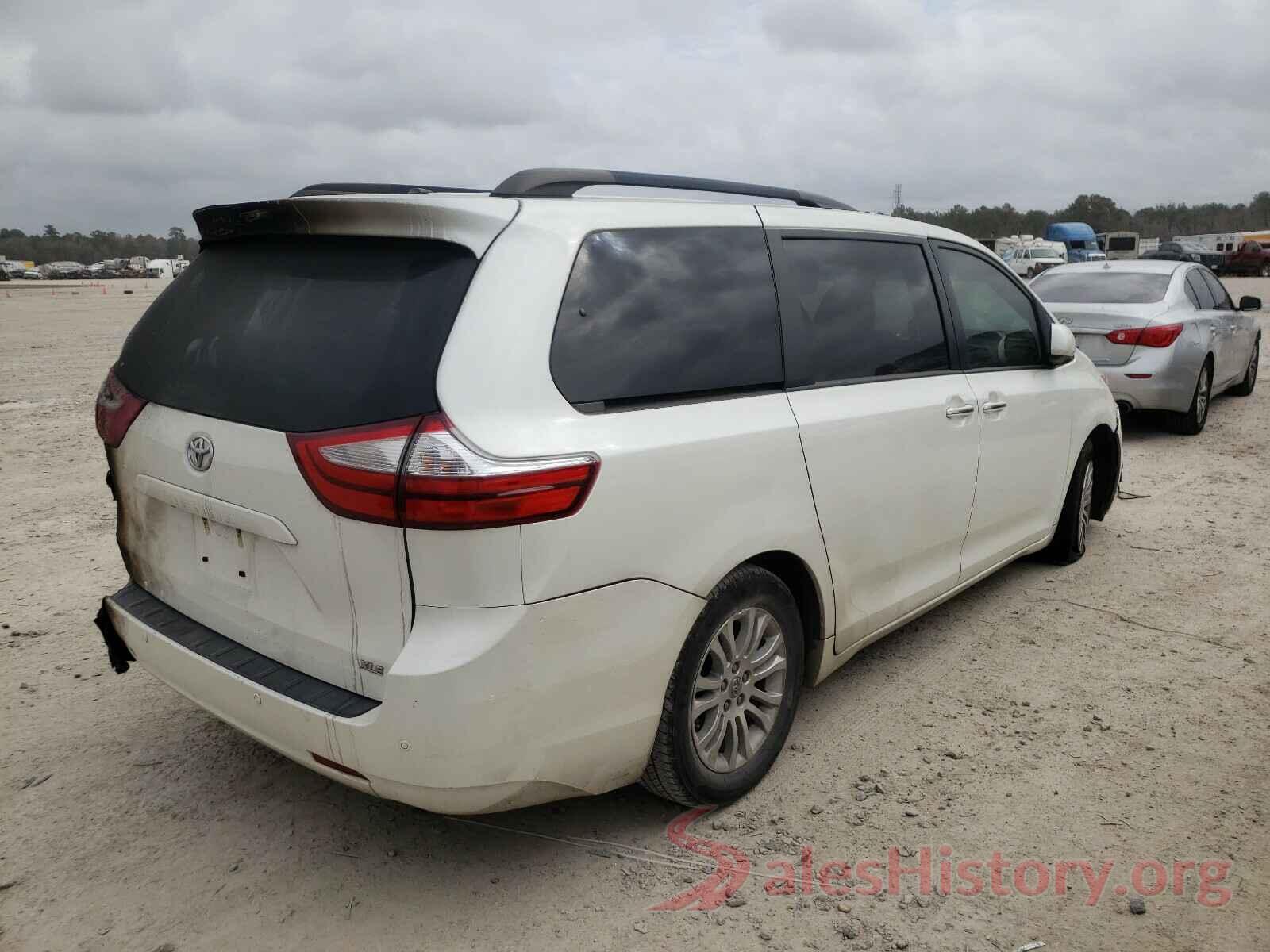 5TDYZ3DC9HS852127 2017 TOYOTA SIENNA