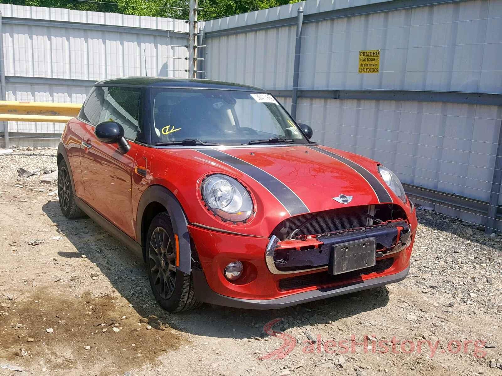 WMWXM5C59F3A97052 2015 MINI COOPER