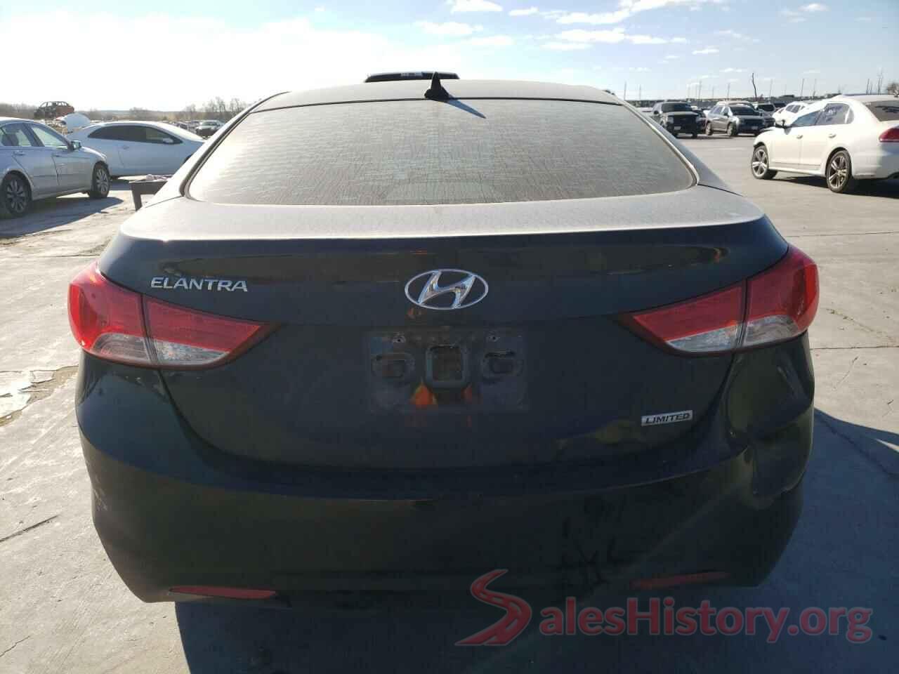 5NPDH4AE7DH281329 2013 HYUNDAI ELANTRA