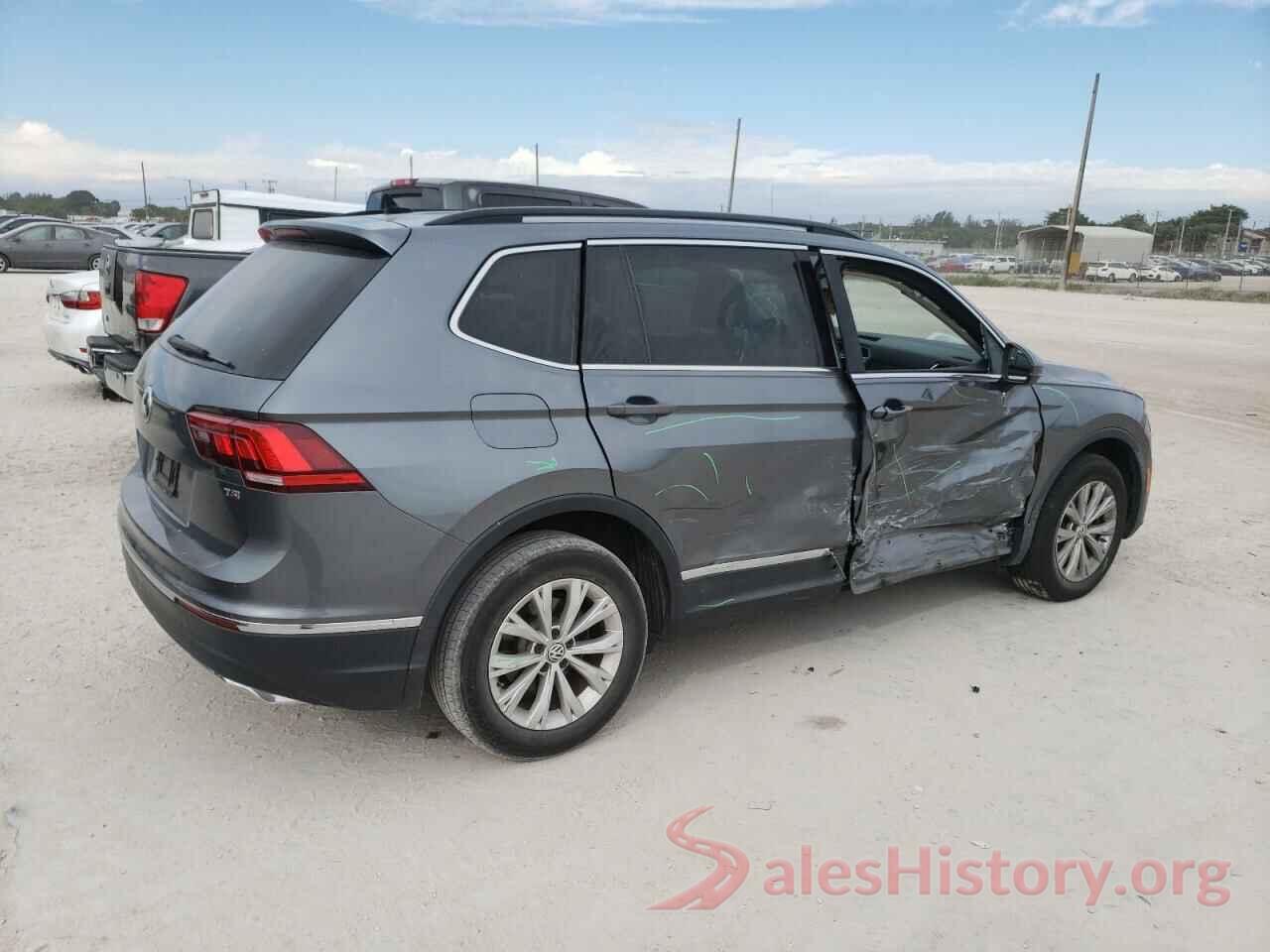 3VV3B7AX9JM161359 2018 VOLKSWAGEN TIGUAN