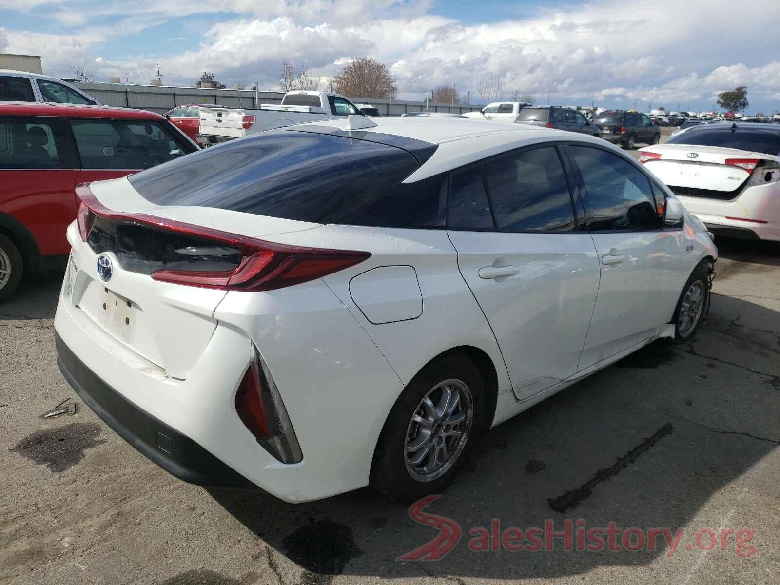 JTDKARFP3H3066373 2017 TOYOTA PRIUS