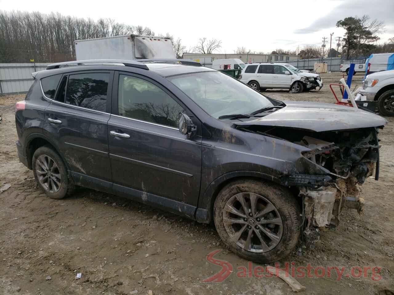 JTMDFREV0JJ198924 2018 TOYOTA RAV4