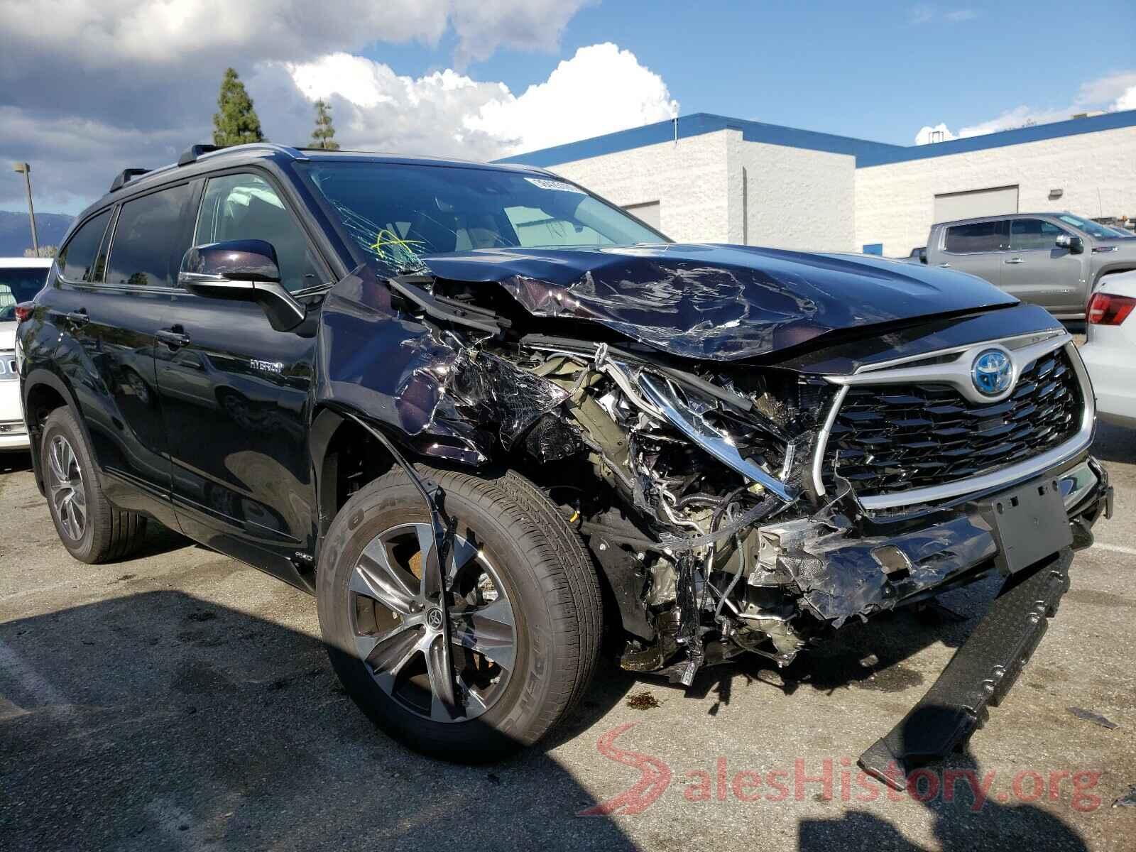 5TDHBRCH6MS034868 2021 TOYOTA HIGHLANDER