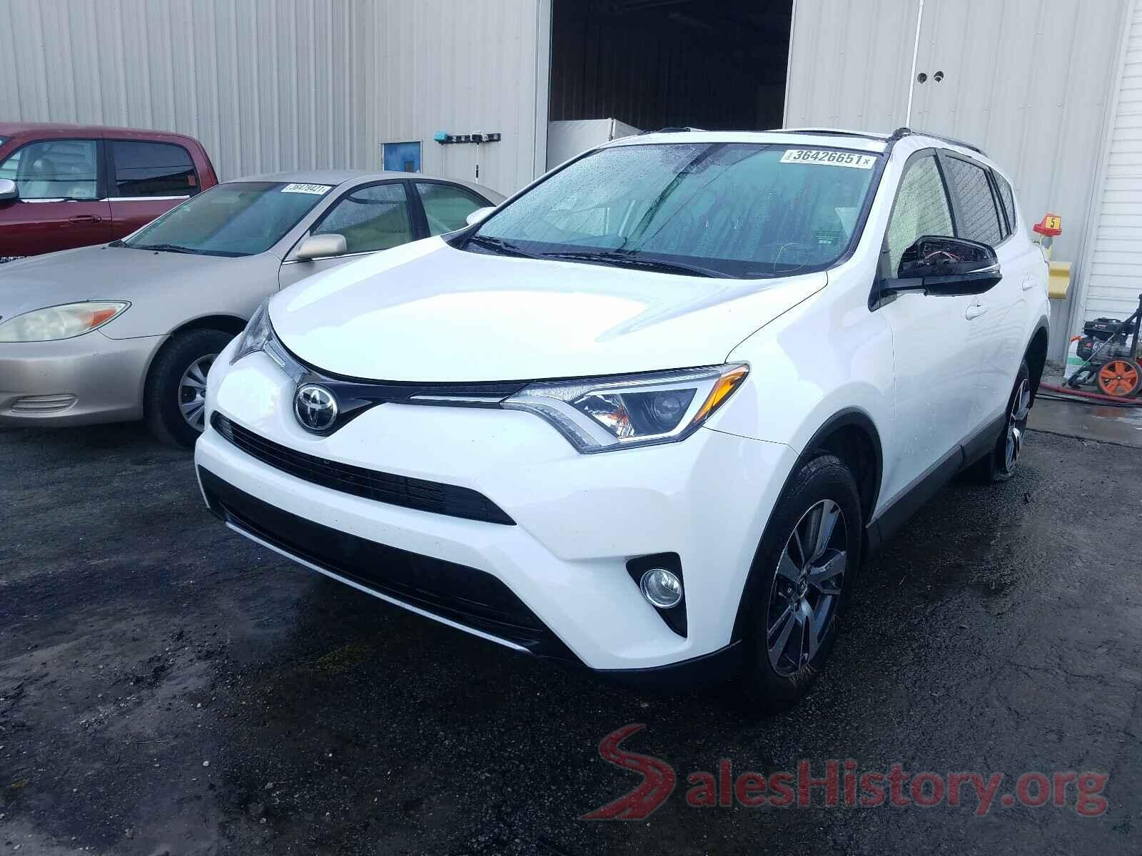 JTMWFREV9HJ722297 2017 TOYOTA RAV4