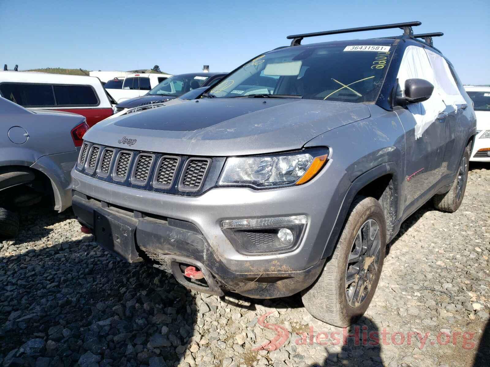 3C4NJDDB8KT790353 2019 JEEP COMPASS