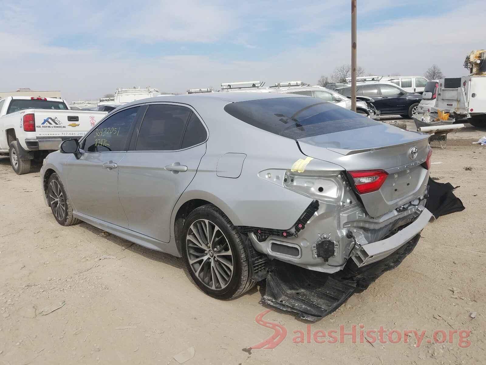 JTNB11HK8J3050402 2018 TOYOTA CAMRY