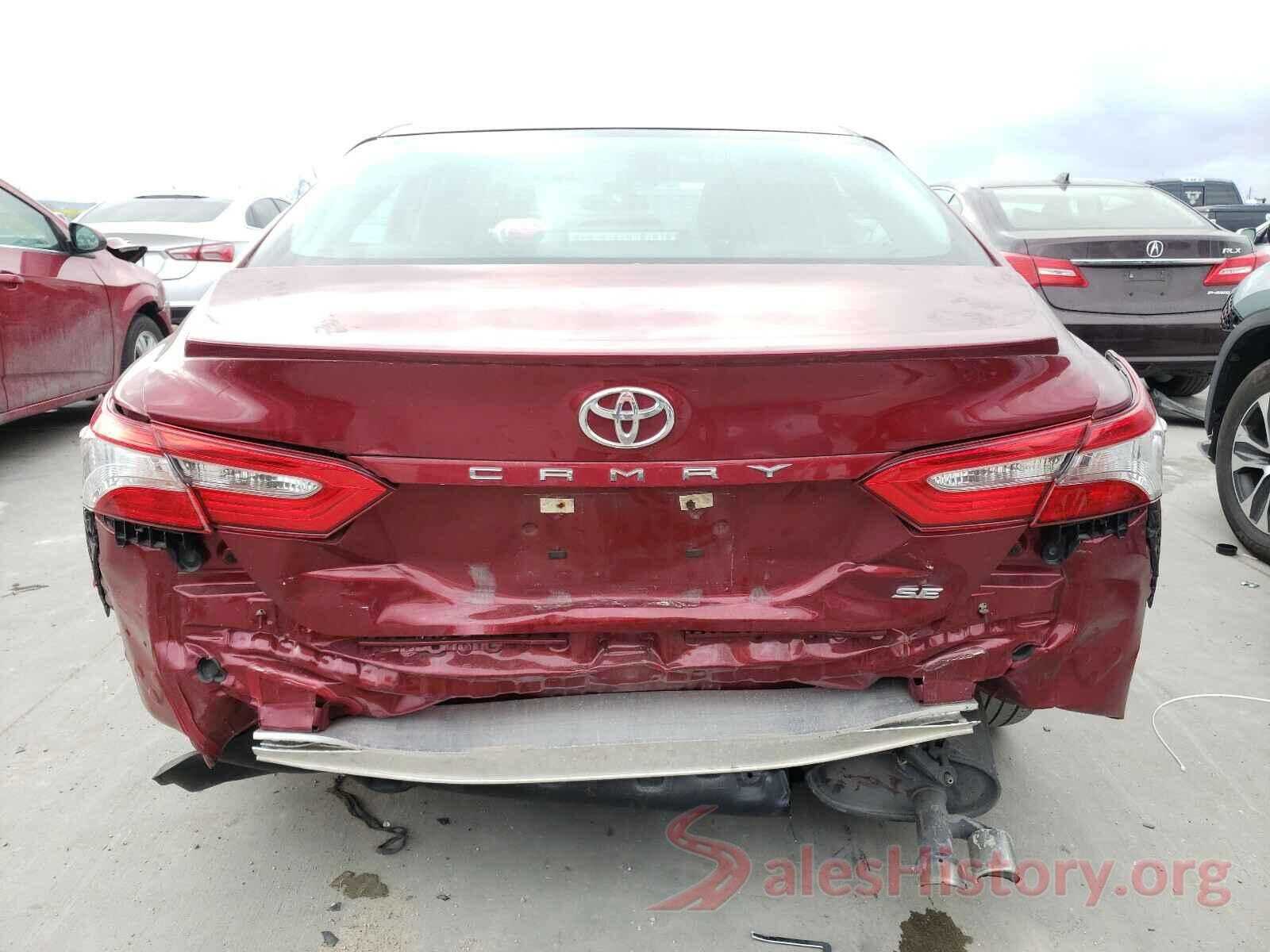 4T1B11HK9JU568741 2018 TOYOTA CAMRY