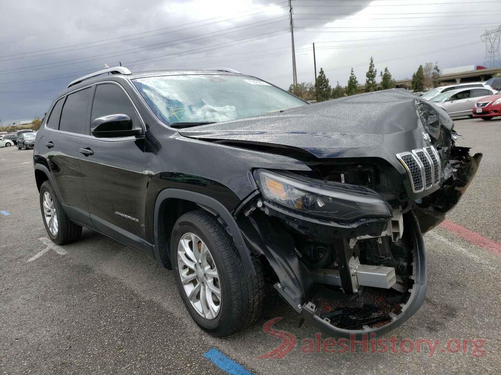 1C4PJLCB4KD331699 2019 JEEP CHEROKEE