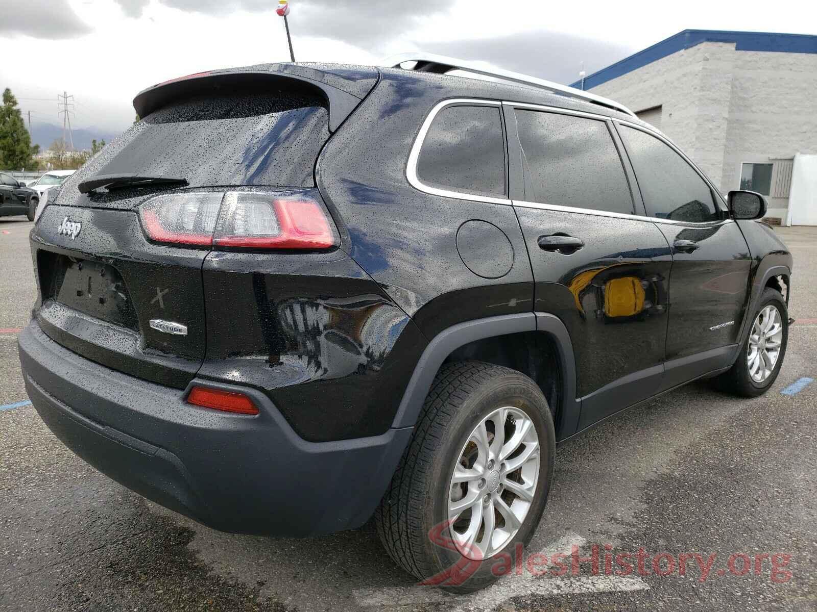 1C4PJLCB4KD331699 2019 JEEP CHEROKEE