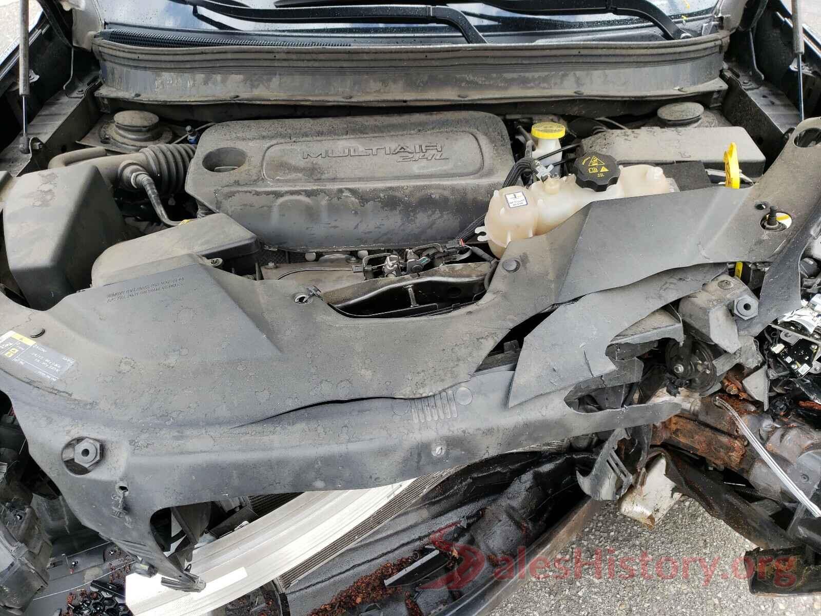 1C4PJLCB4KD331699 2019 JEEP CHEROKEE