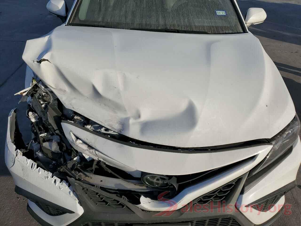 4T1T11AK3NU643535 2022 TOYOTA CAMRY