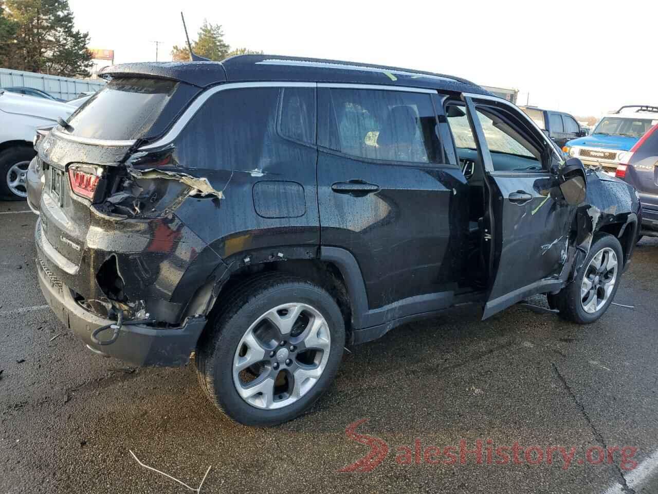 3C4NJDCB0JT423690 2018 JEEP COMPASS