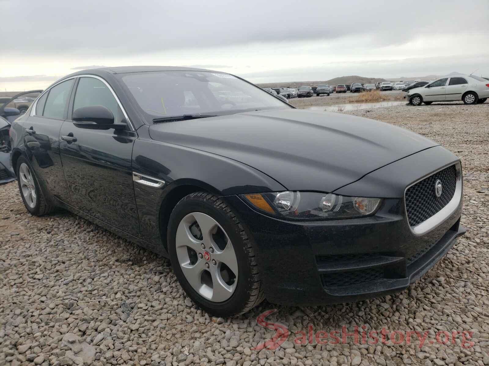 SAJAR4FX6JCP30289 2018 JAGUAR XE