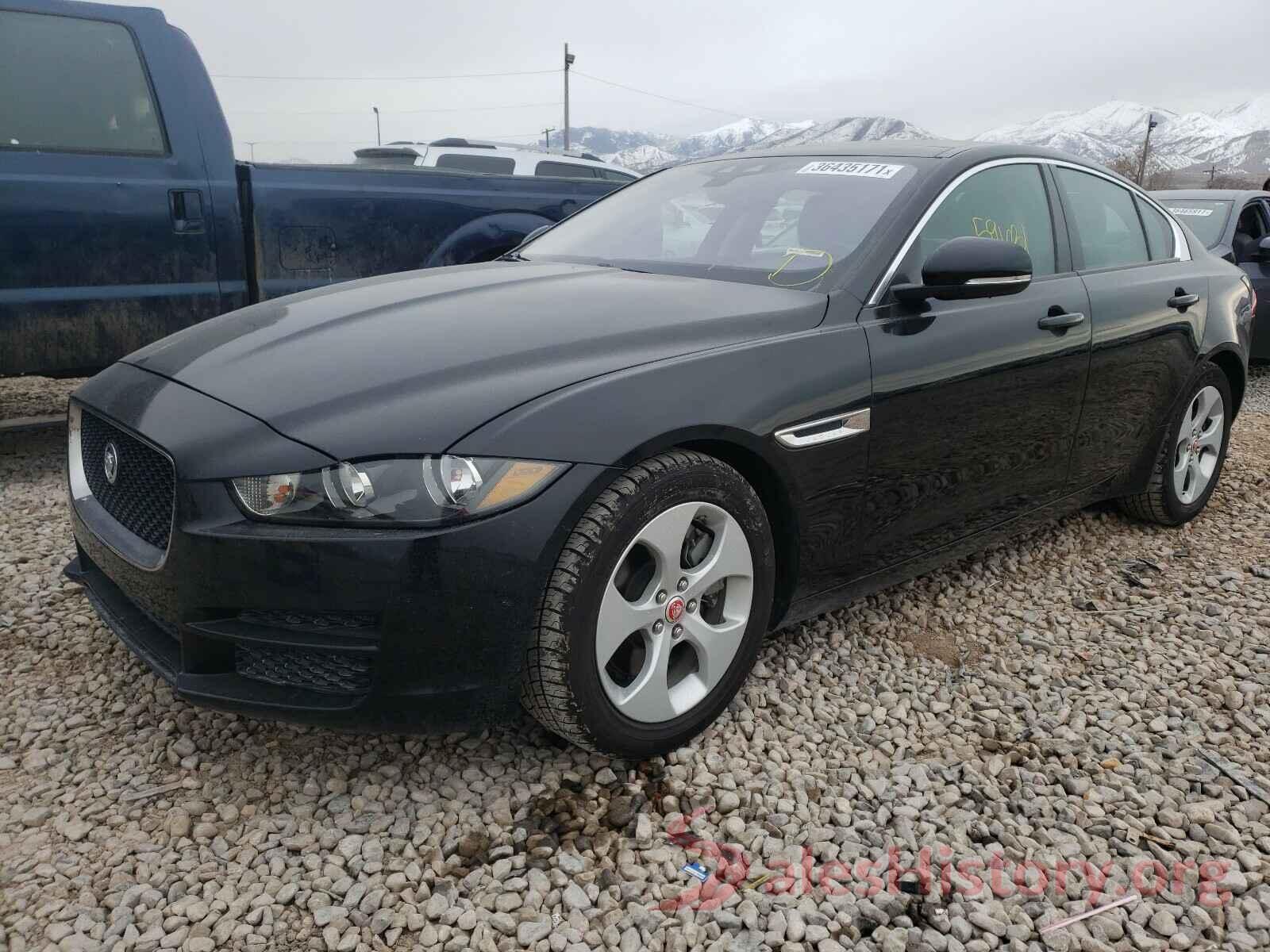 SAJAR4FX6JCP30289 2018 JAGUAR XE