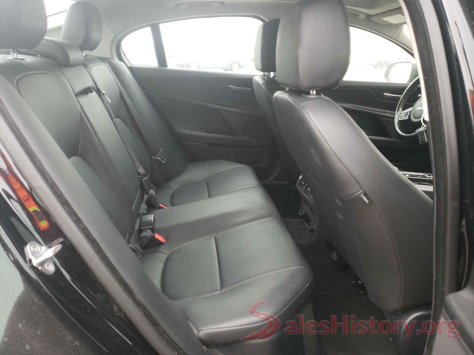 SAJAR4FX6JCP30289 2018 JAGUAR XE