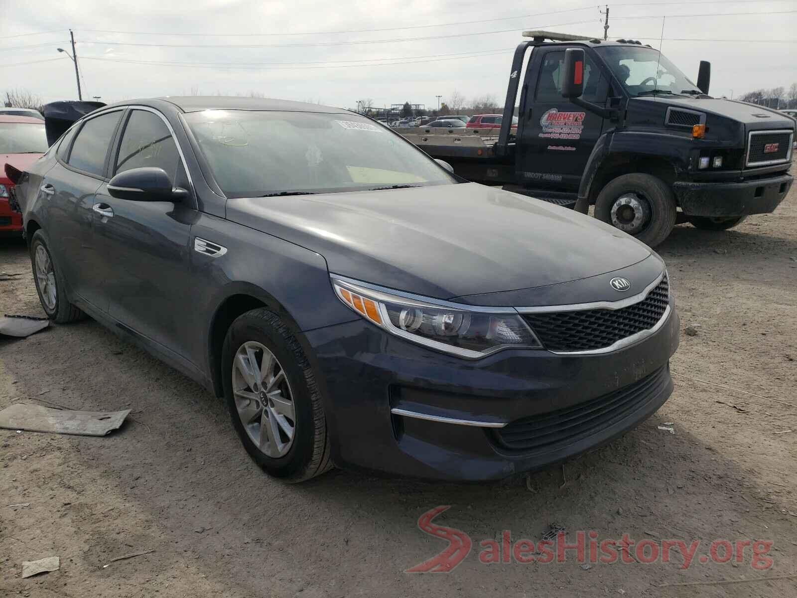 KNAGT4L33H5155138 2017 KIA OPTIMA