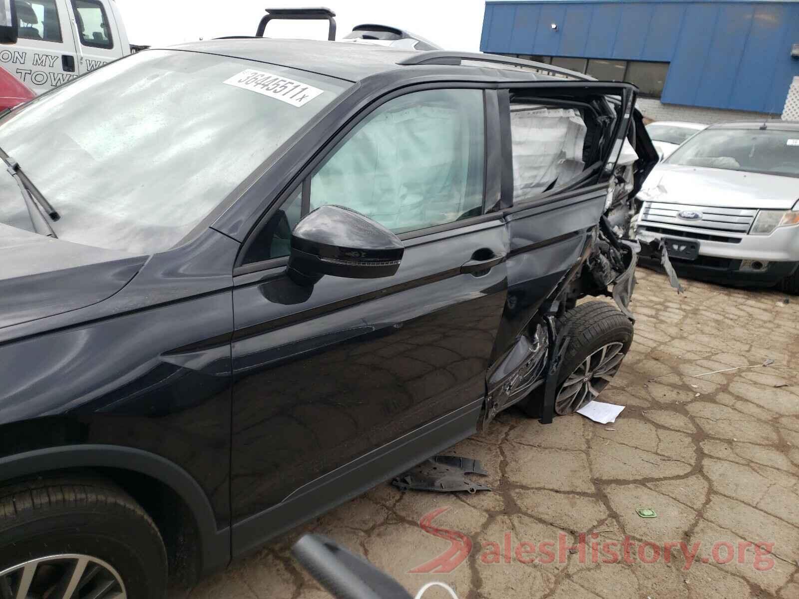 3VV1B7AX0MM027917 2021 VOLKSWAGEN TIGUAN