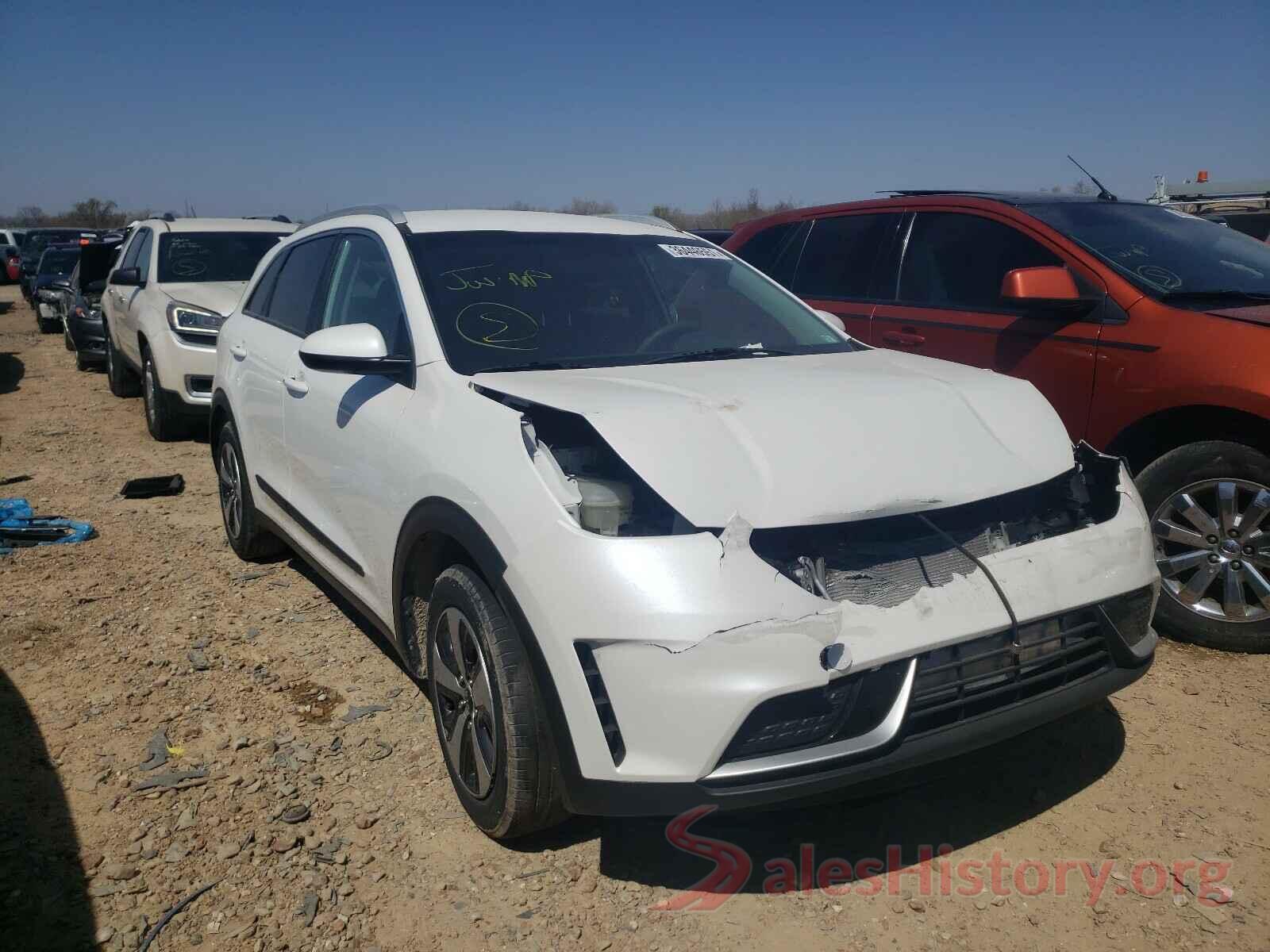 KNDCB3LC6J5127967 2018 KIA NIRO