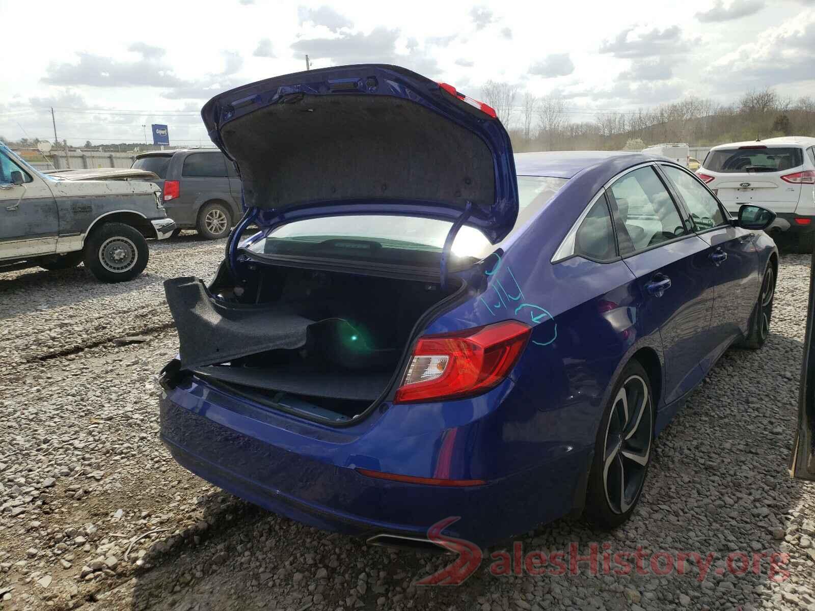 1HGCV1F35JA230006 2018 HONDA ACCORD