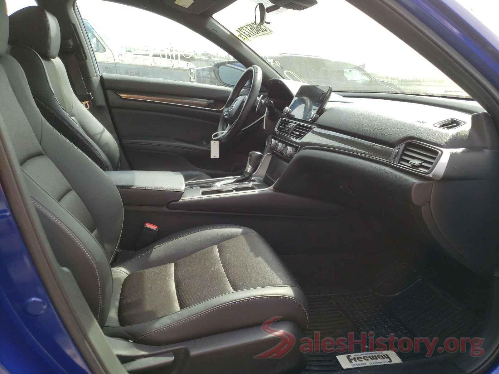 1HGCV1F35JA230006 2018 HONDA ACCORD