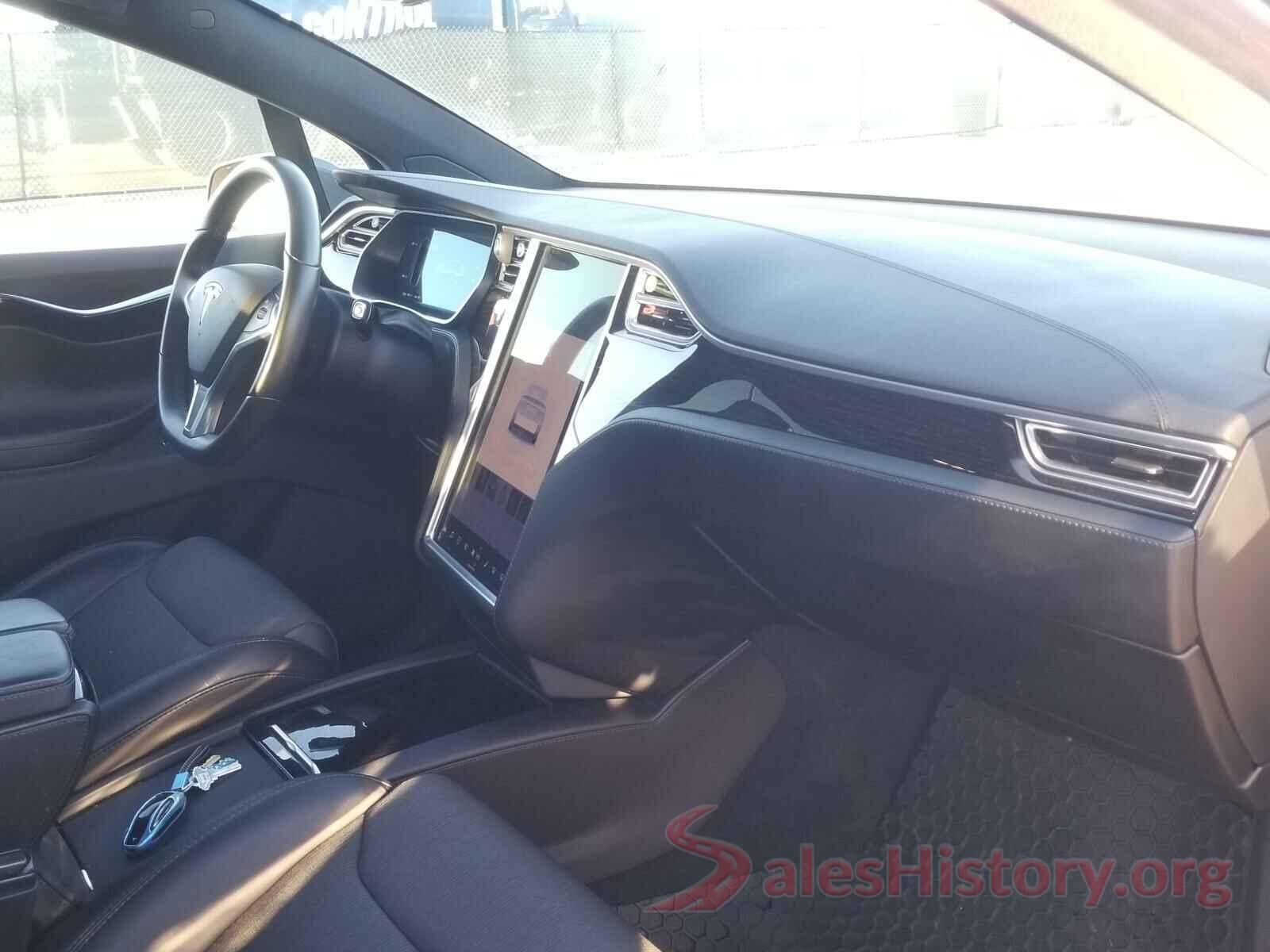 5YJXCDE24JF090537 2018 TESLA MODEL X