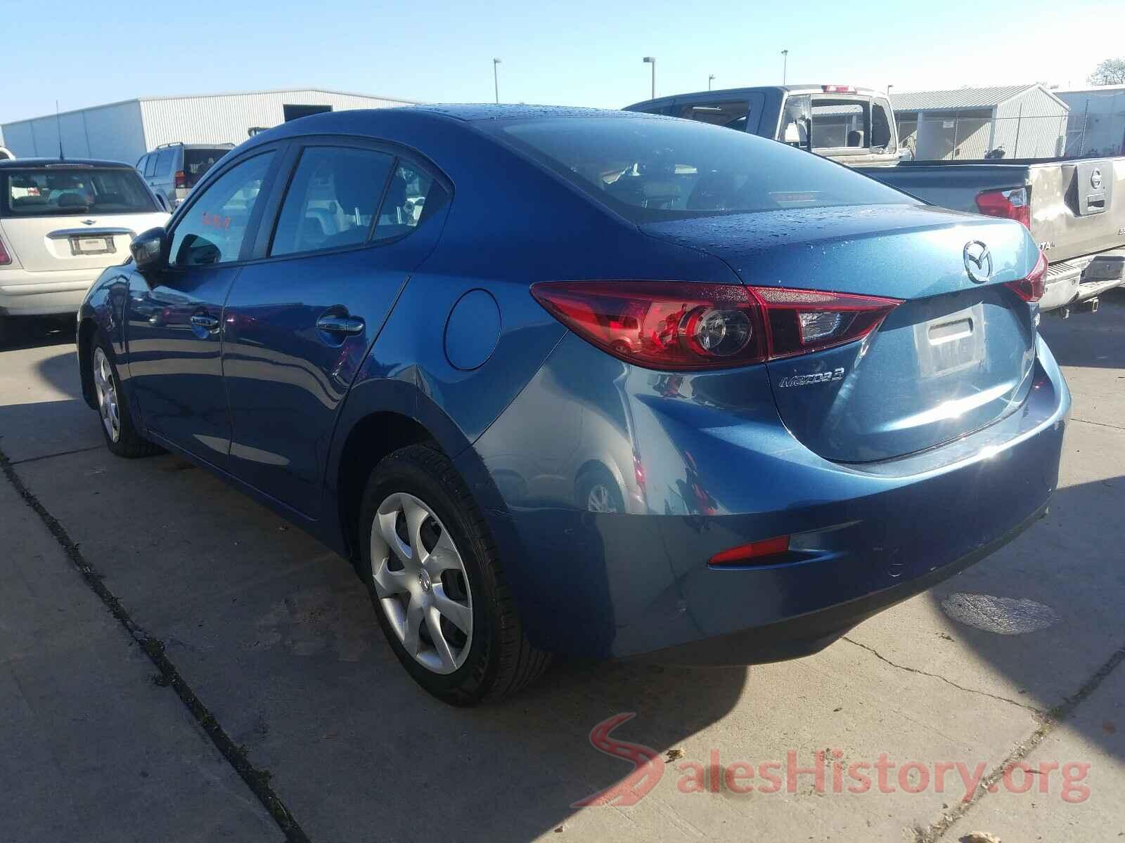 3MZBN1U76JM200383 2018 MAZDA 3