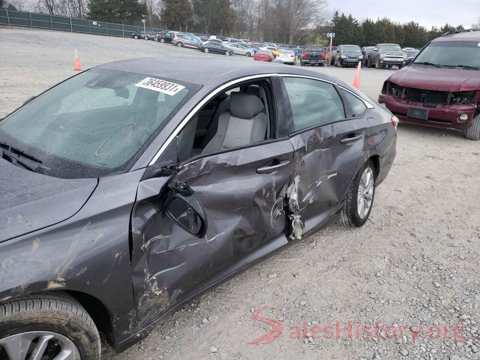 1HGCV1F17JA169711 2018 HONDA ACCORD