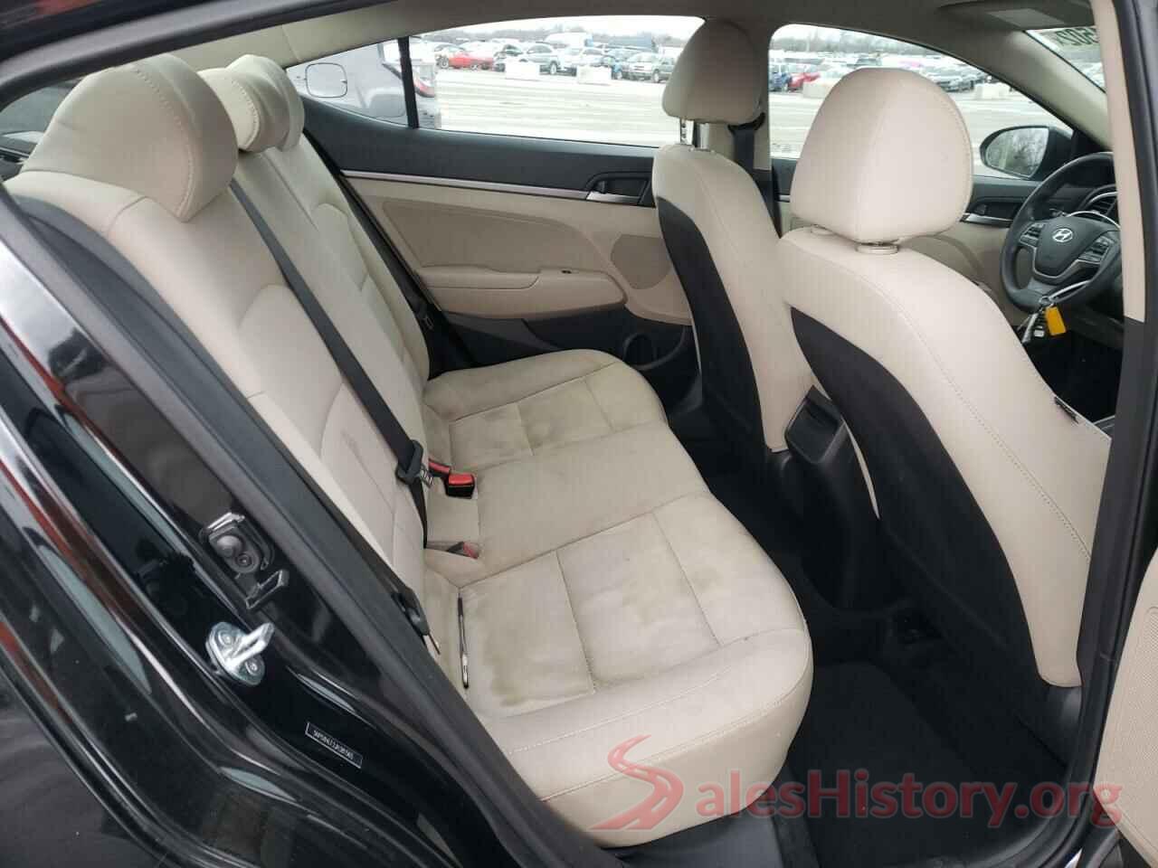 5NPD84LF2JH381565 2018 HYUNDAI ELANTRA