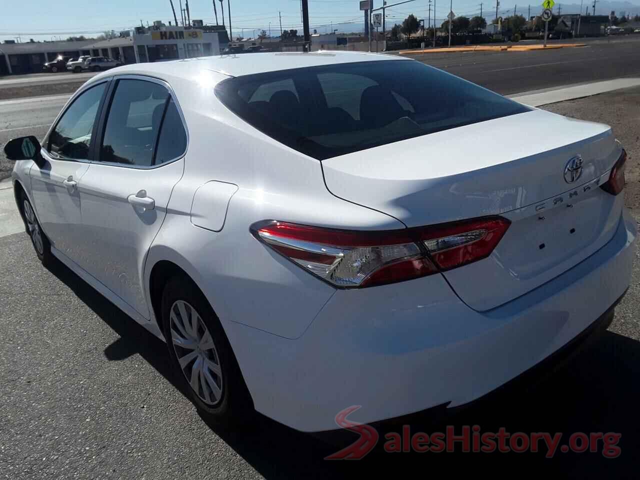 4T1B11HK3JU559971 2018 TOYOTA CAMRY