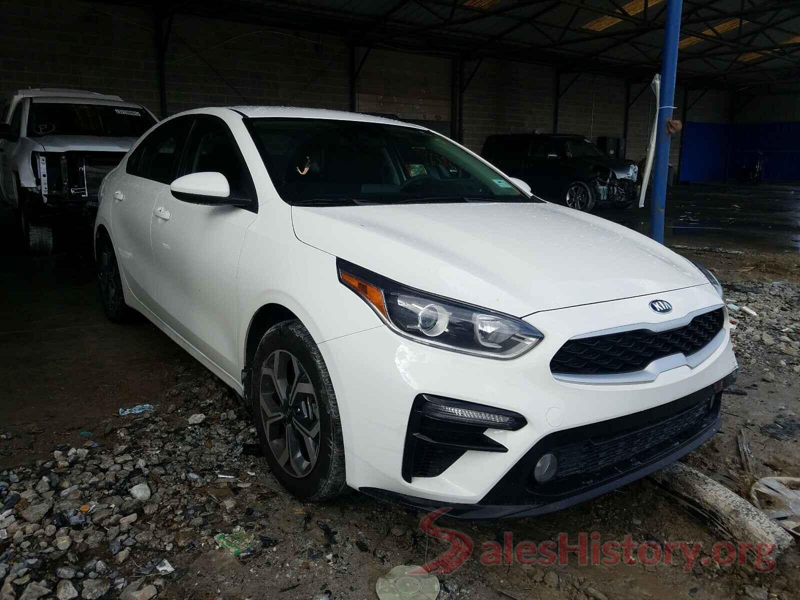 3KPF24AD5KE030554 2019 KIA FORTE