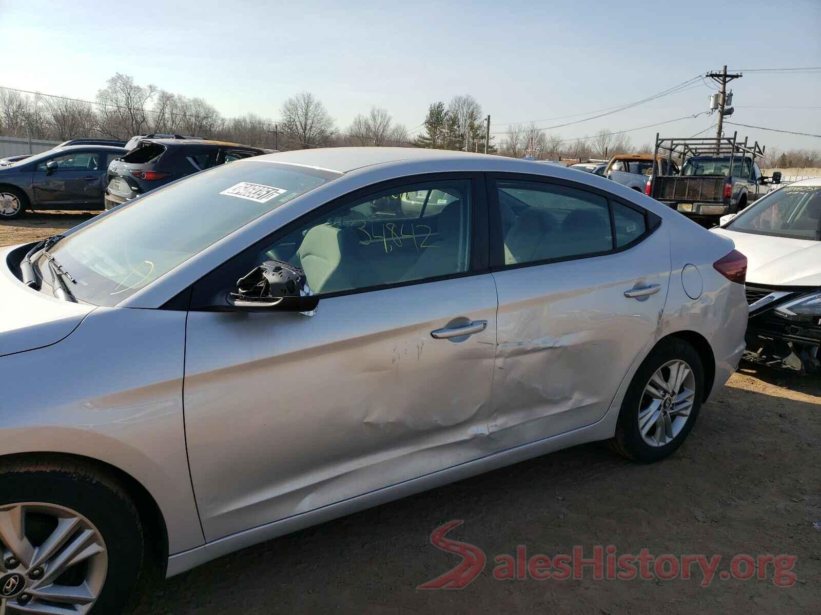 5NPD84LF8KH437963 2019 HYUNDAI ELANTRA