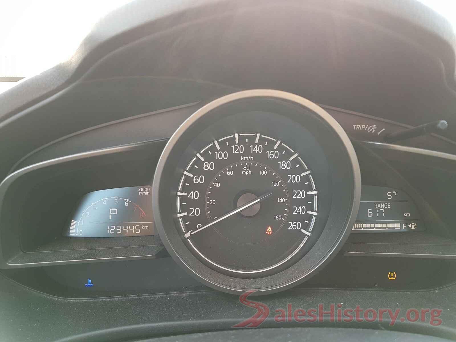 3MZBN1V77JM246917 2018 MAZDA 3