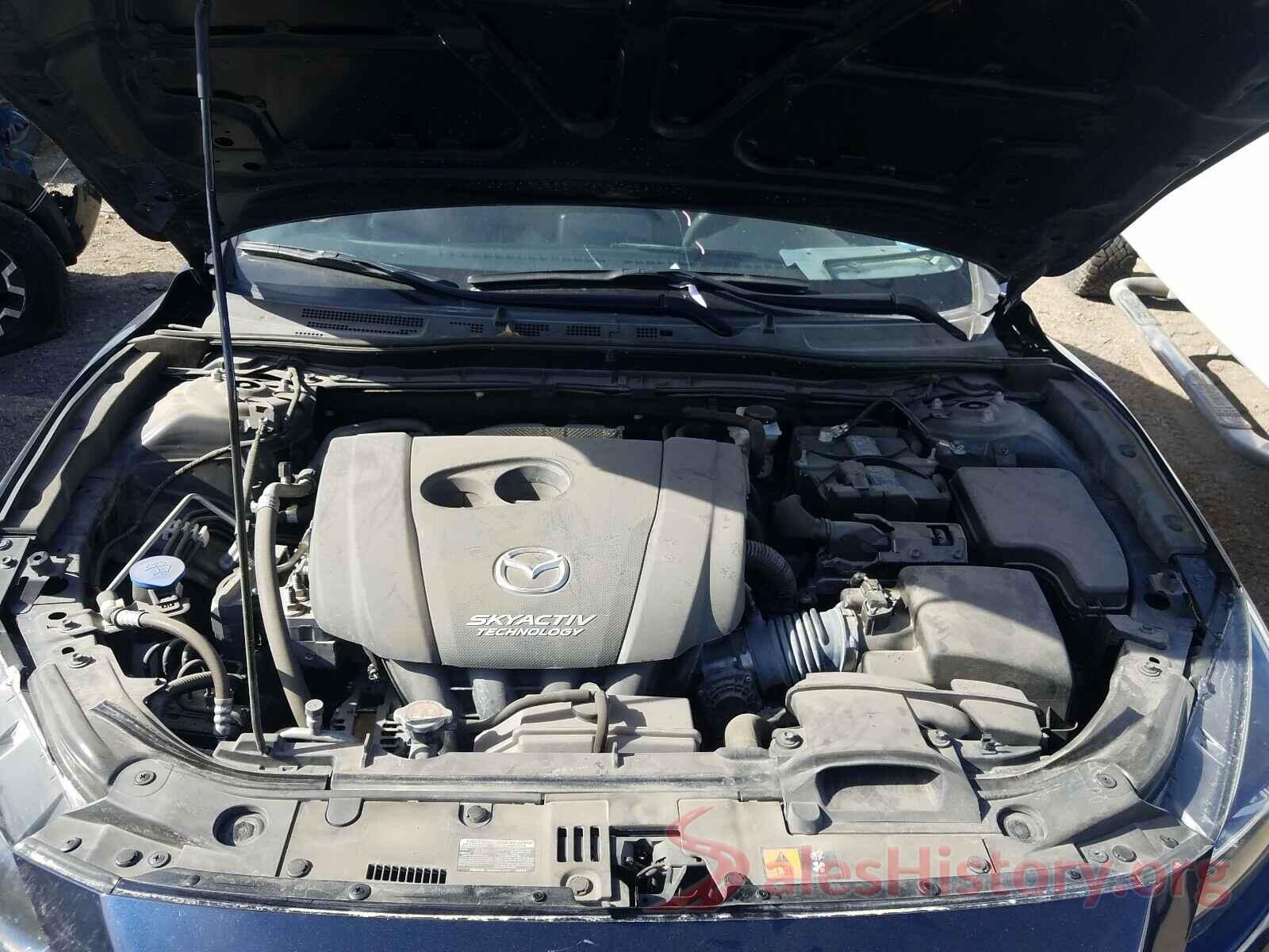 3MZBN1U78JM228444 2018 MAZDA 3