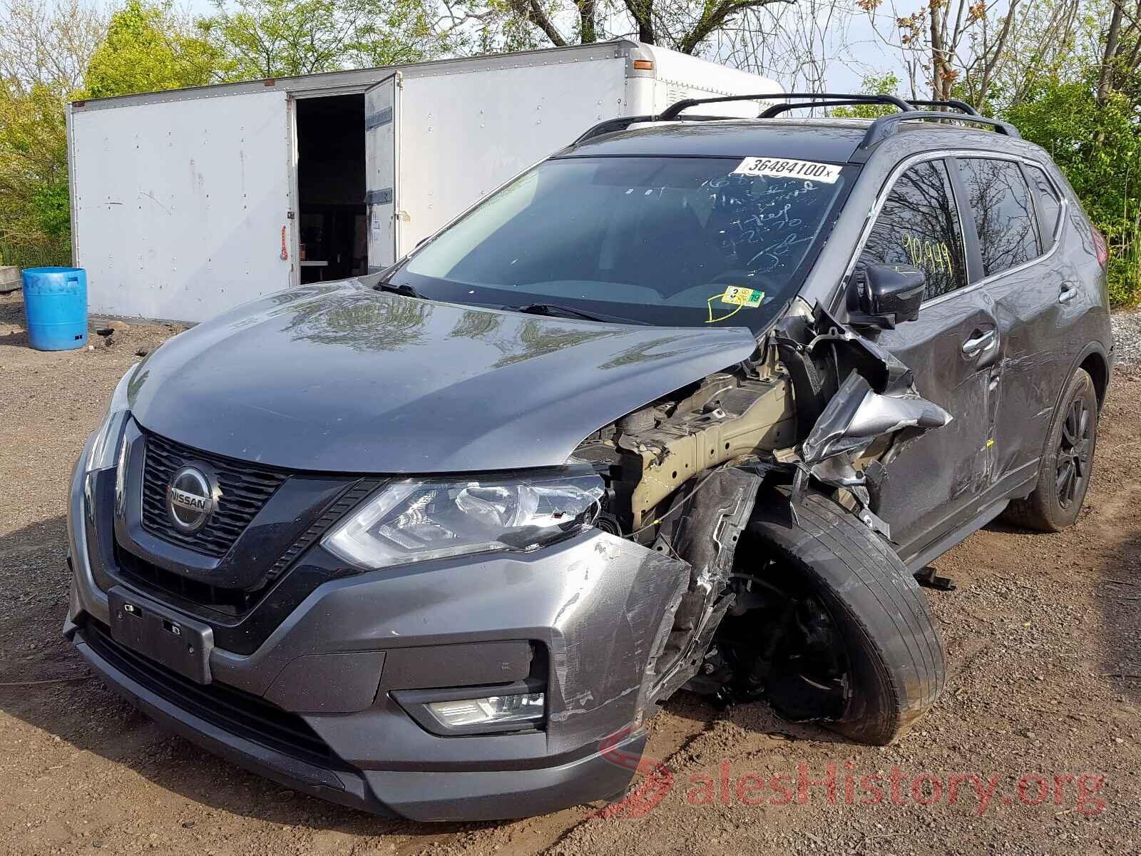 5N1AT2MT7JC726347 2018 NISSAN ROGUE