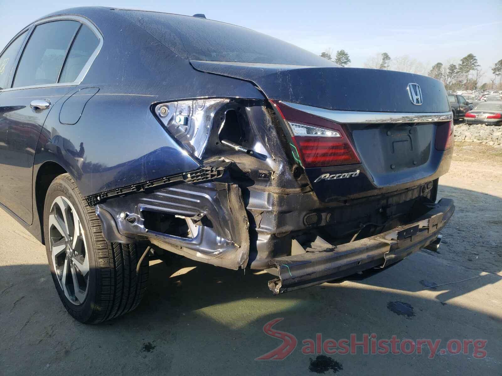 1HGCR2F95HA184928 2017 HONDA ACCORD