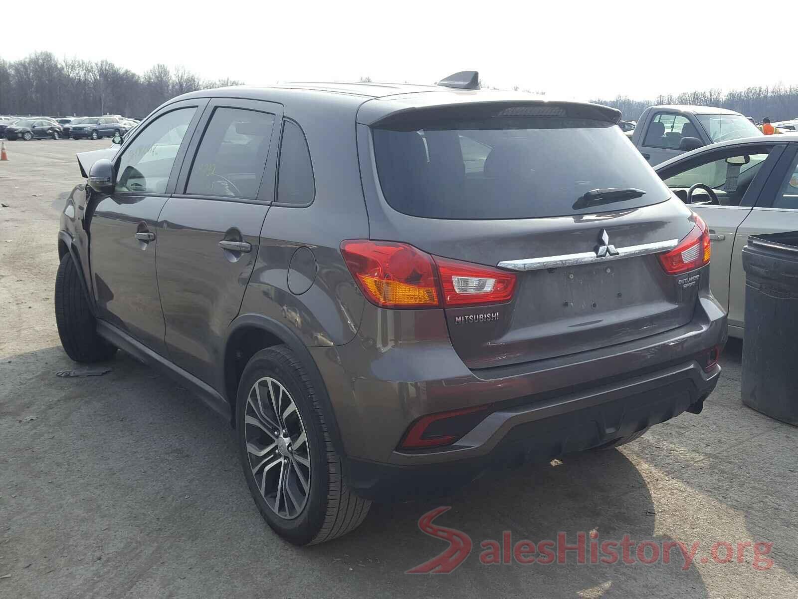 JA4AP3AU7KU027561 2019 MITSUBISHI OUTLANDER