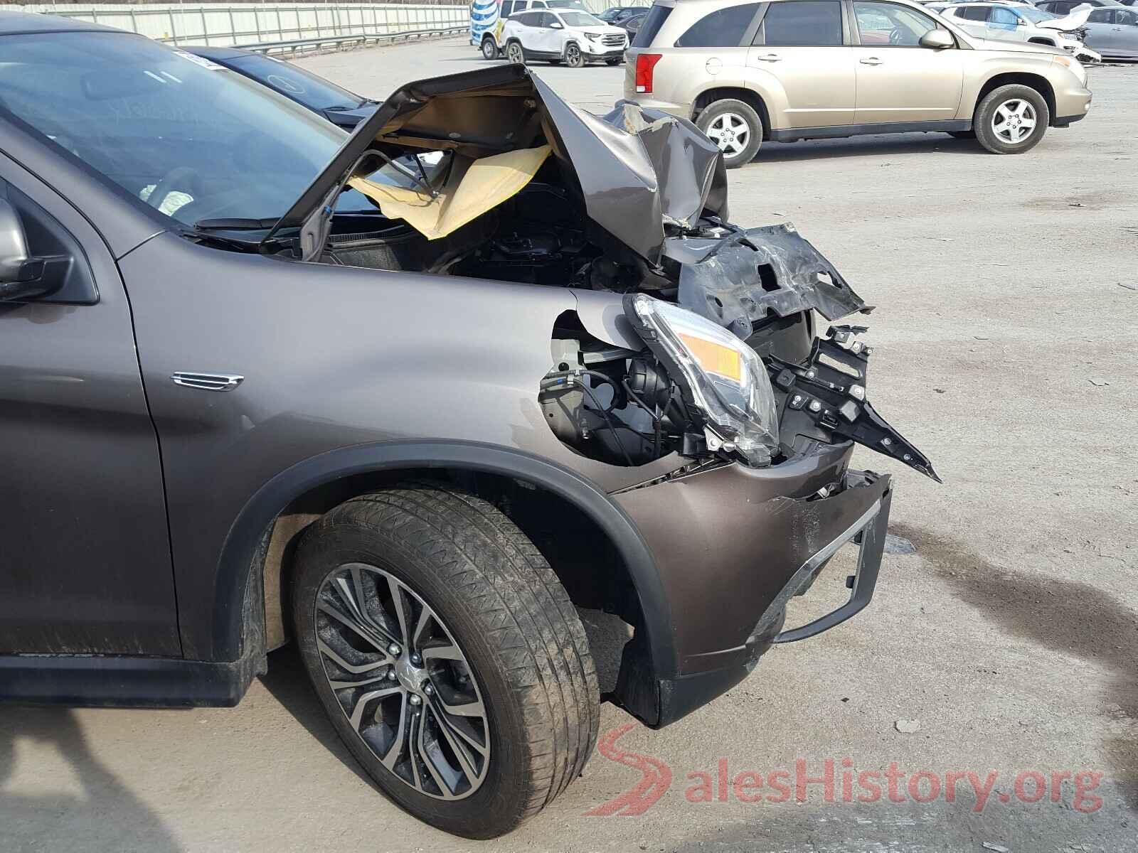 JA4AP3AU7KU027561 2019 MITSUBISHI OUTLANDER