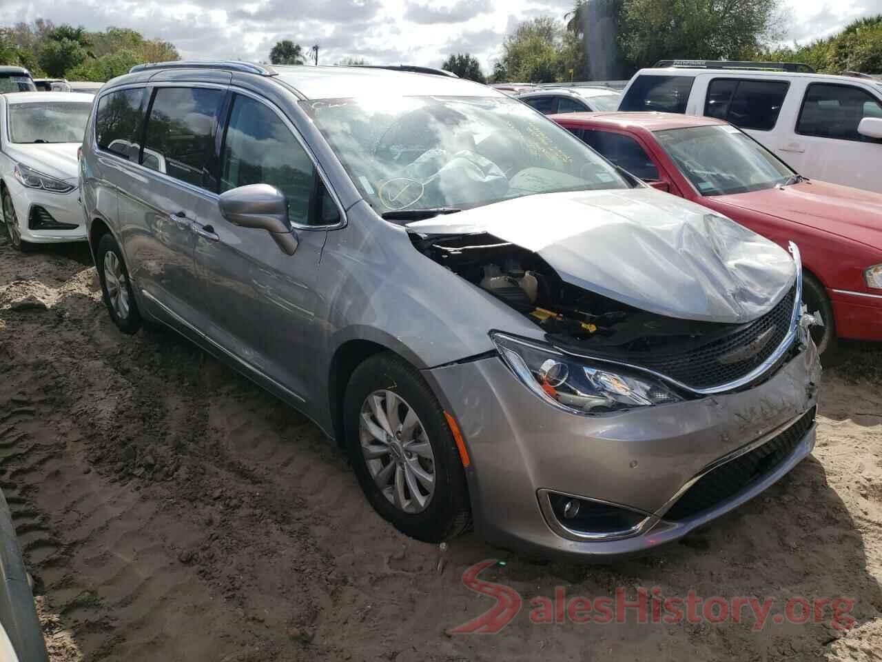 2C4RC1BG9KR516218 2019 CHRYSLER PACIFICA