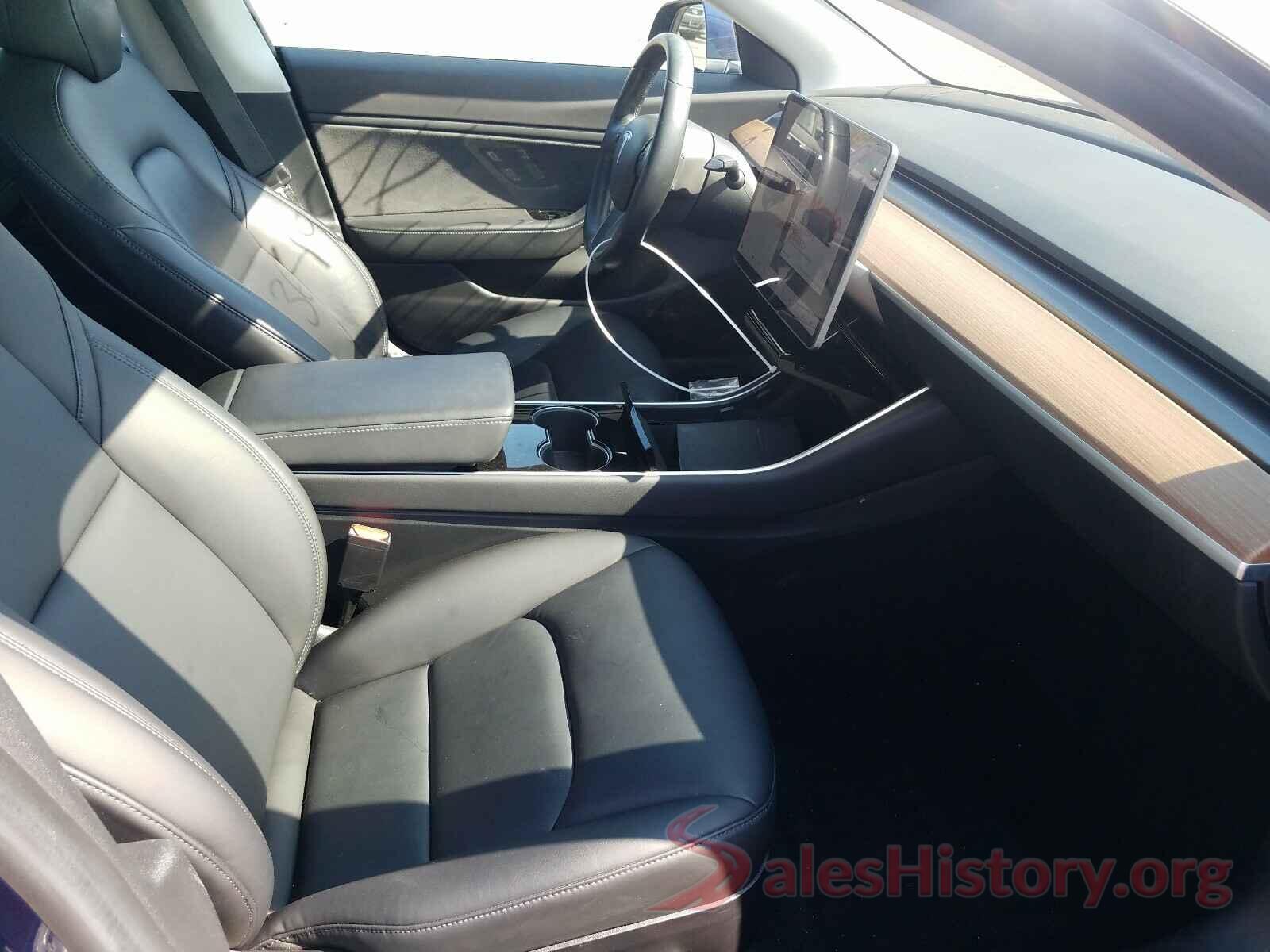 5YJ3E1EA2JF032943 2018 TESLA MODEL 3