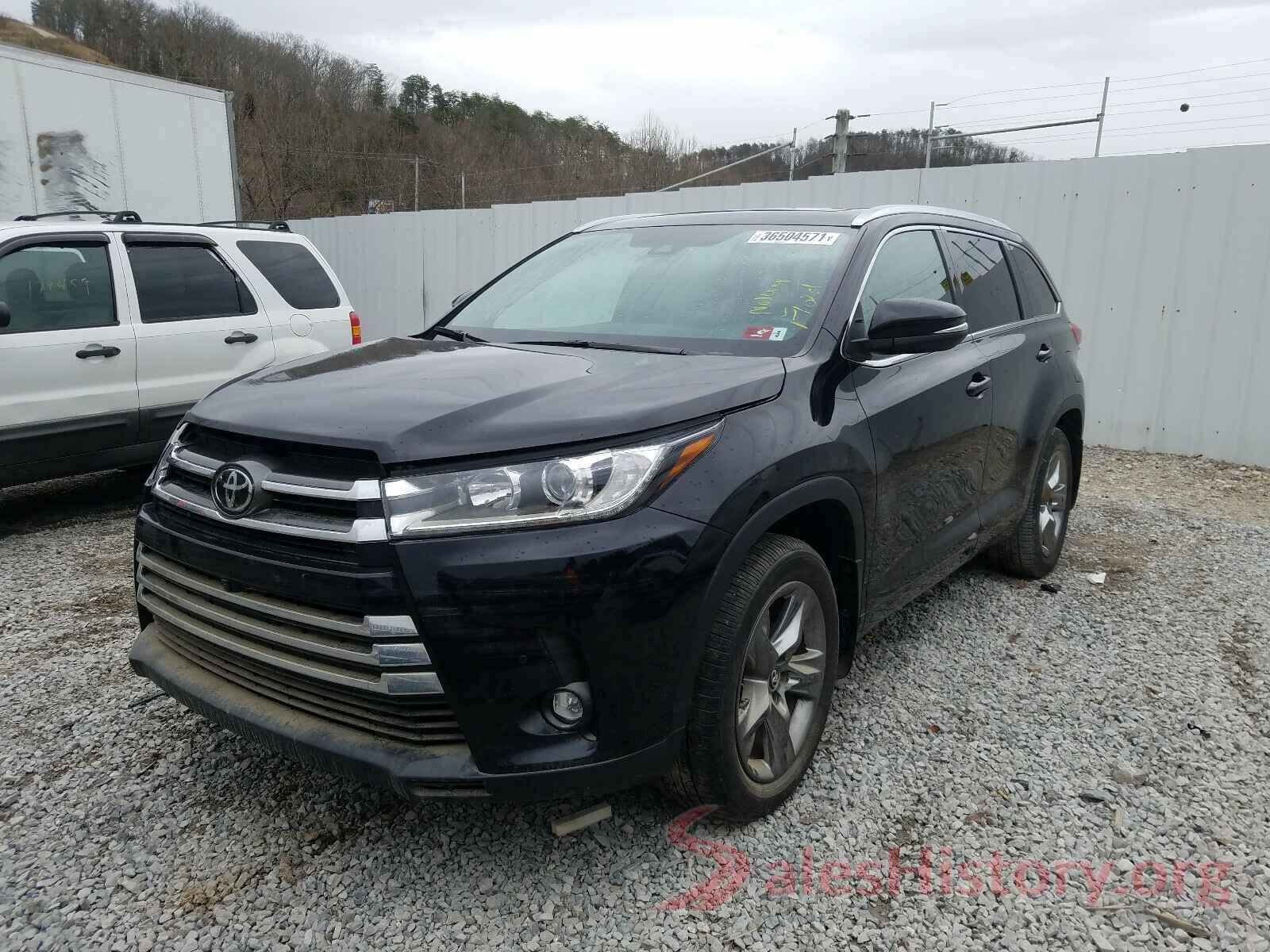 5TDDZRFH0KS978569 2019 TOYOTA HIGHLANDER