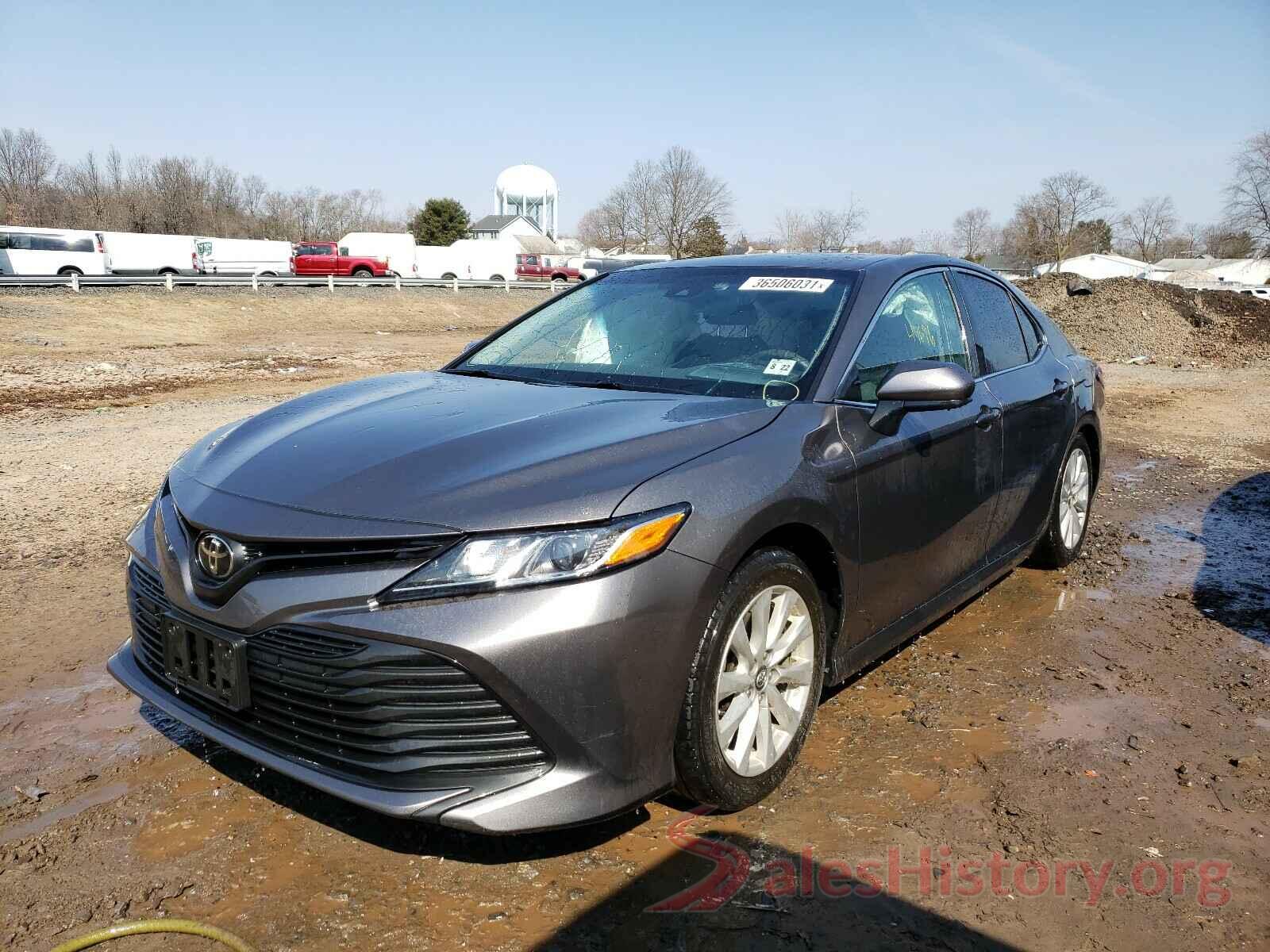 4T1B11HK0JU503275 2018 TOYOTA CAMRY