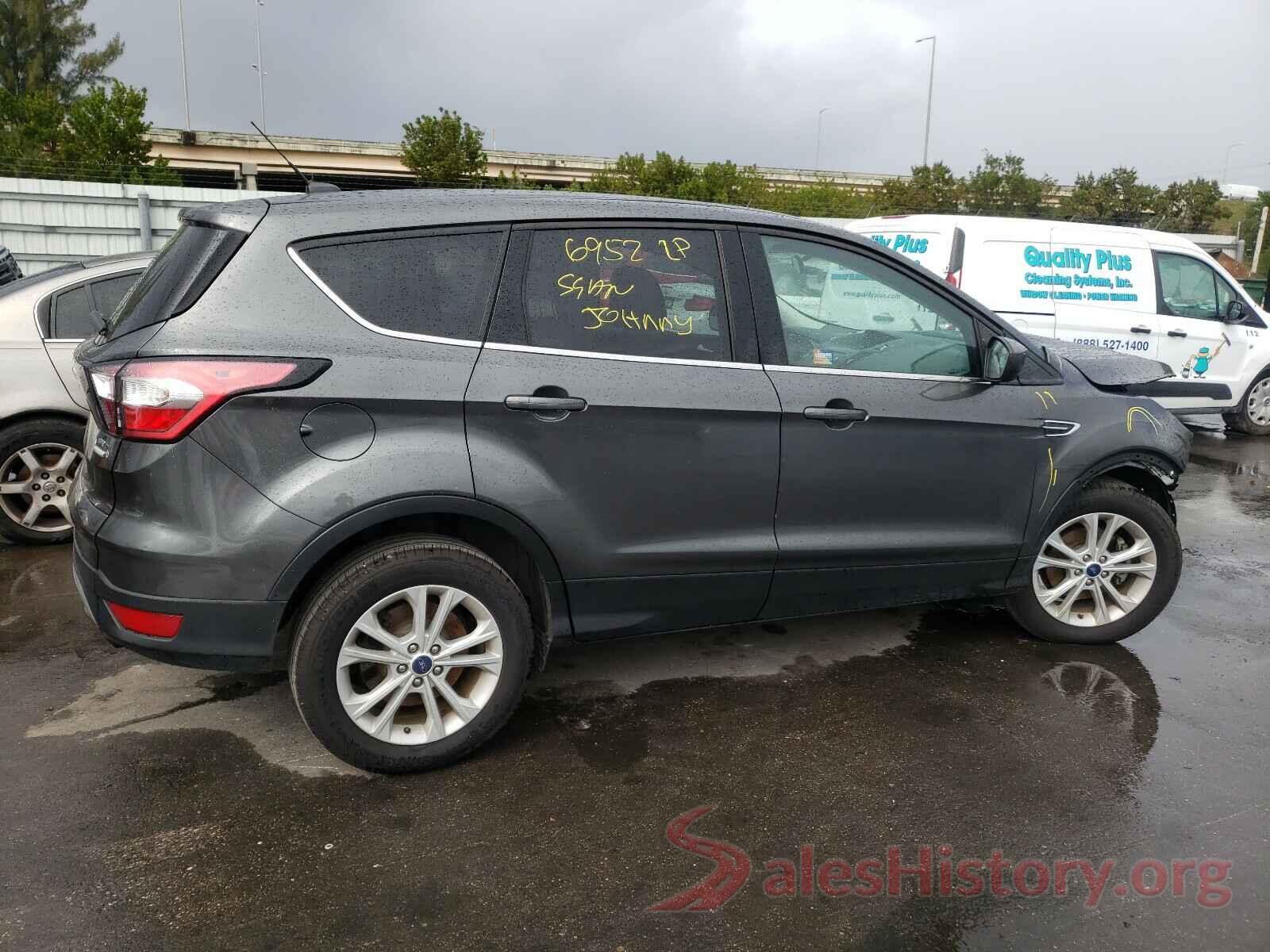 1FMCU0GD7HUC81742 2017 FORD ESCAPE