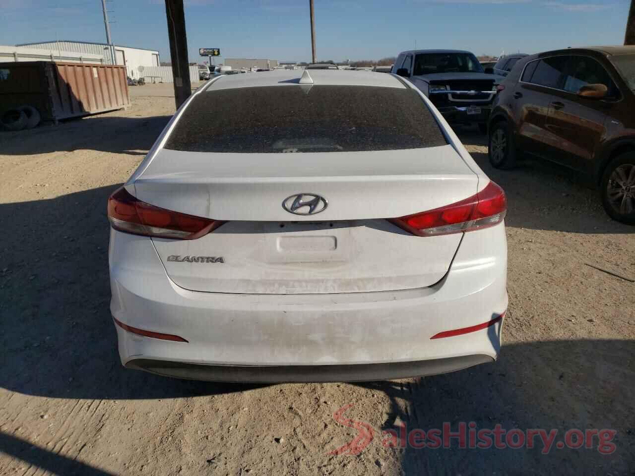 5NPD84LF2JH227549 2018 HYUNDAI ELANTRA