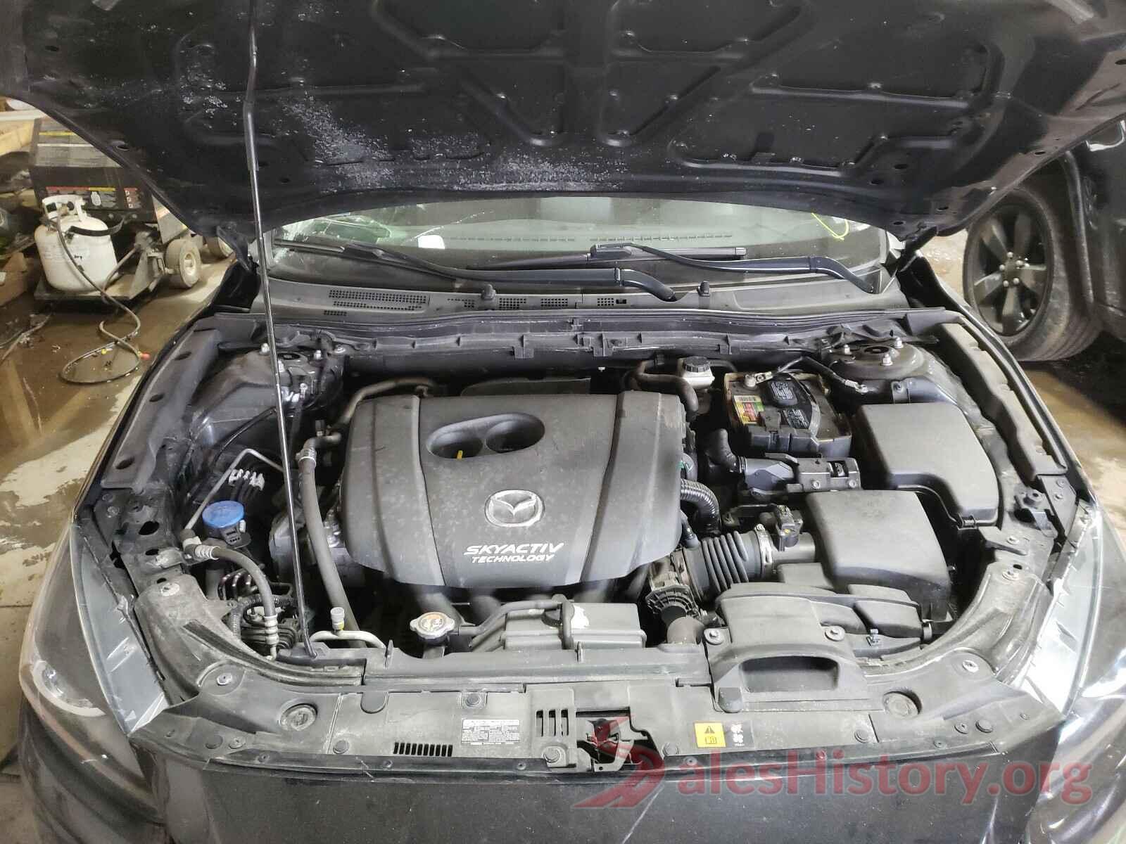 3MZBN1U78HM108105 2017 MAZDA 3