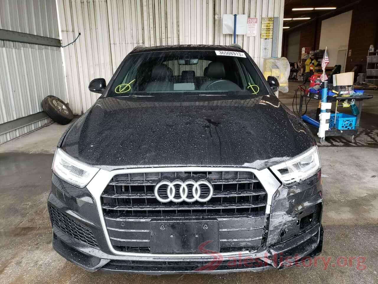 WA1HCCFS9JR030092 2018 AUDI Q3