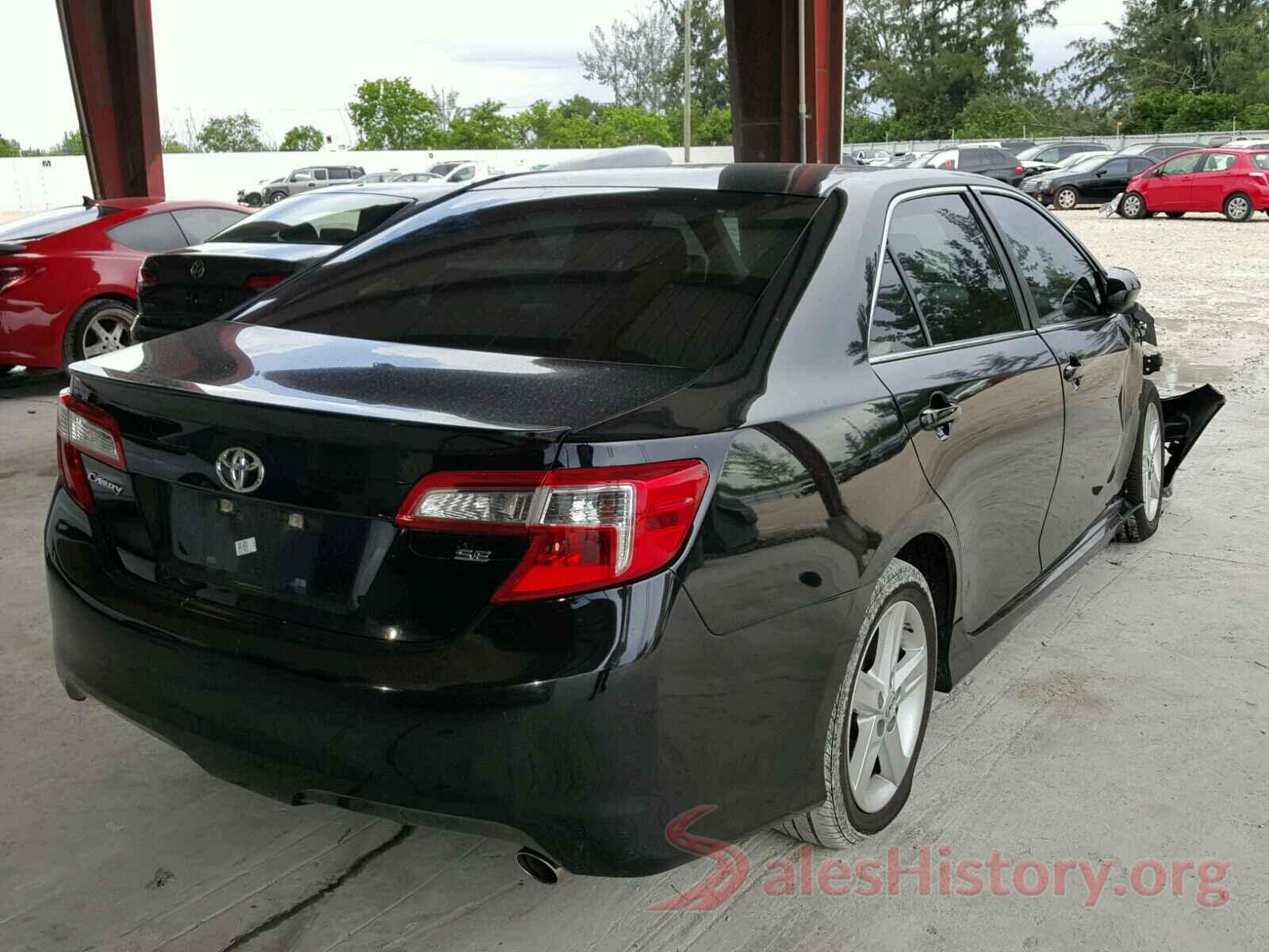 4T1BF1FK2EU301483 2014 TOYOTA CAMRY