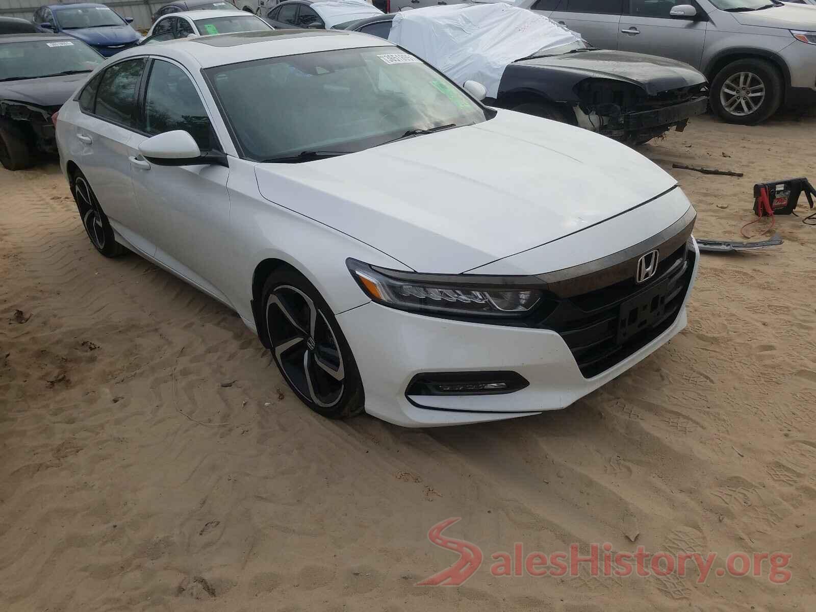 1HGCV2F36JA017314 2018 HONDA ACCORD