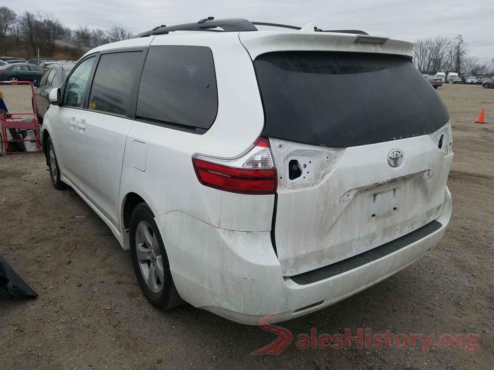 5TDKZ3DC0KS979796 2019 TOYOTA SIENNA