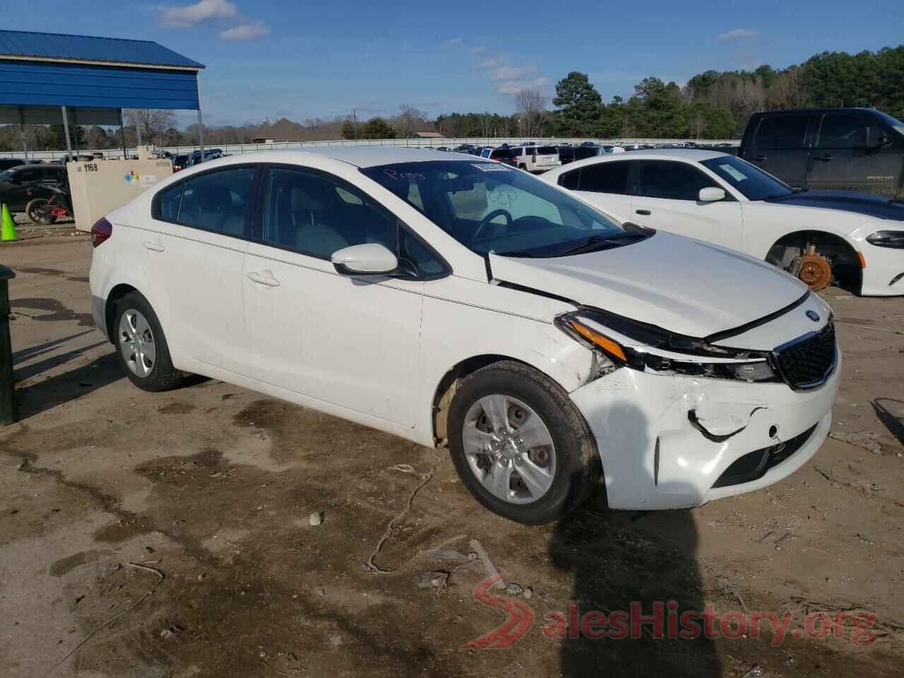 3KPFK4A76HE133310 2017 KIA FORTE