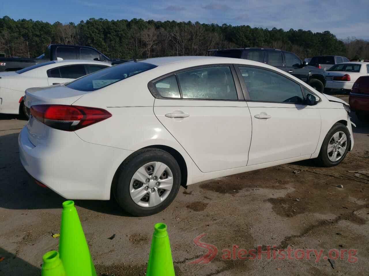 3KPFK4A76HE133310 2017 KIA FORTE